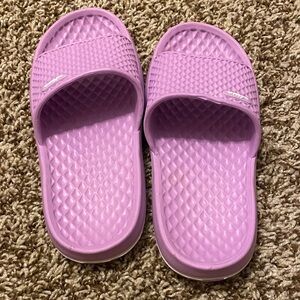 Women’s Shower Shoes